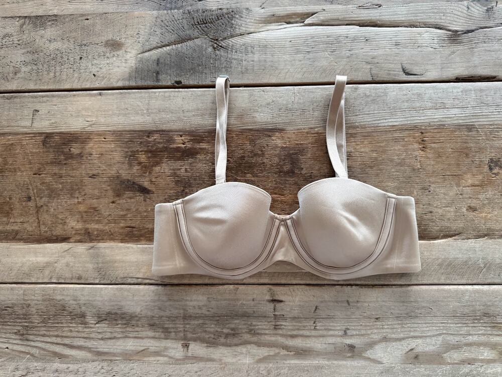 SOMA Warm Amber 32B Vanishing Strapless Bra